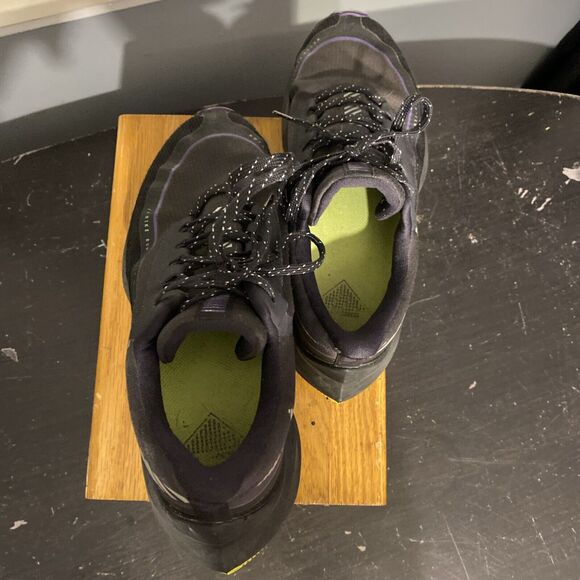 Nike Women's Zoom Winflo‎ Utility Shield Size W 7 Black Purple Water Repellent - Picture 5 of 7